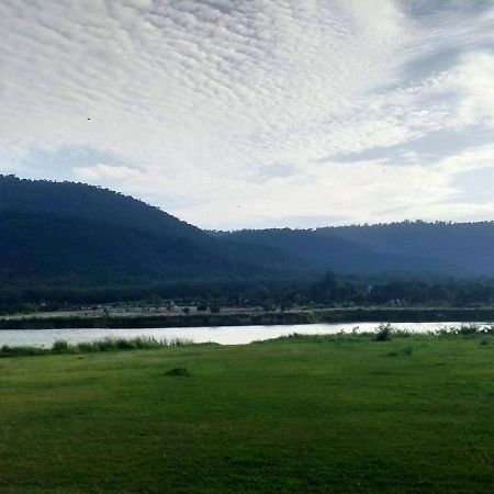 Samerdrow Khao Yai Mu Si Exteriör bild