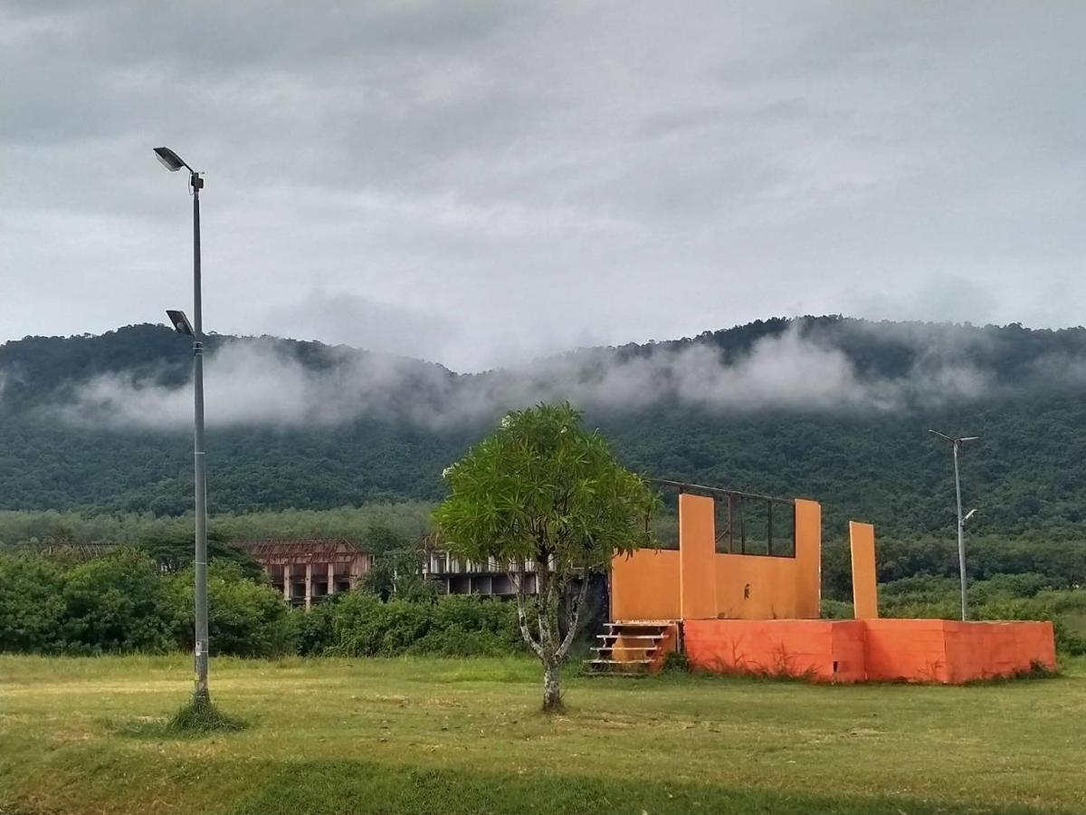 Samerdrow Khao Yai Mu Si Exteriör bild
