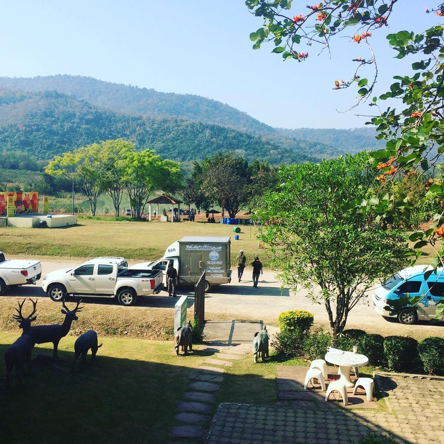 Samerdrow Khao Yai Mu Si Exteriör bild