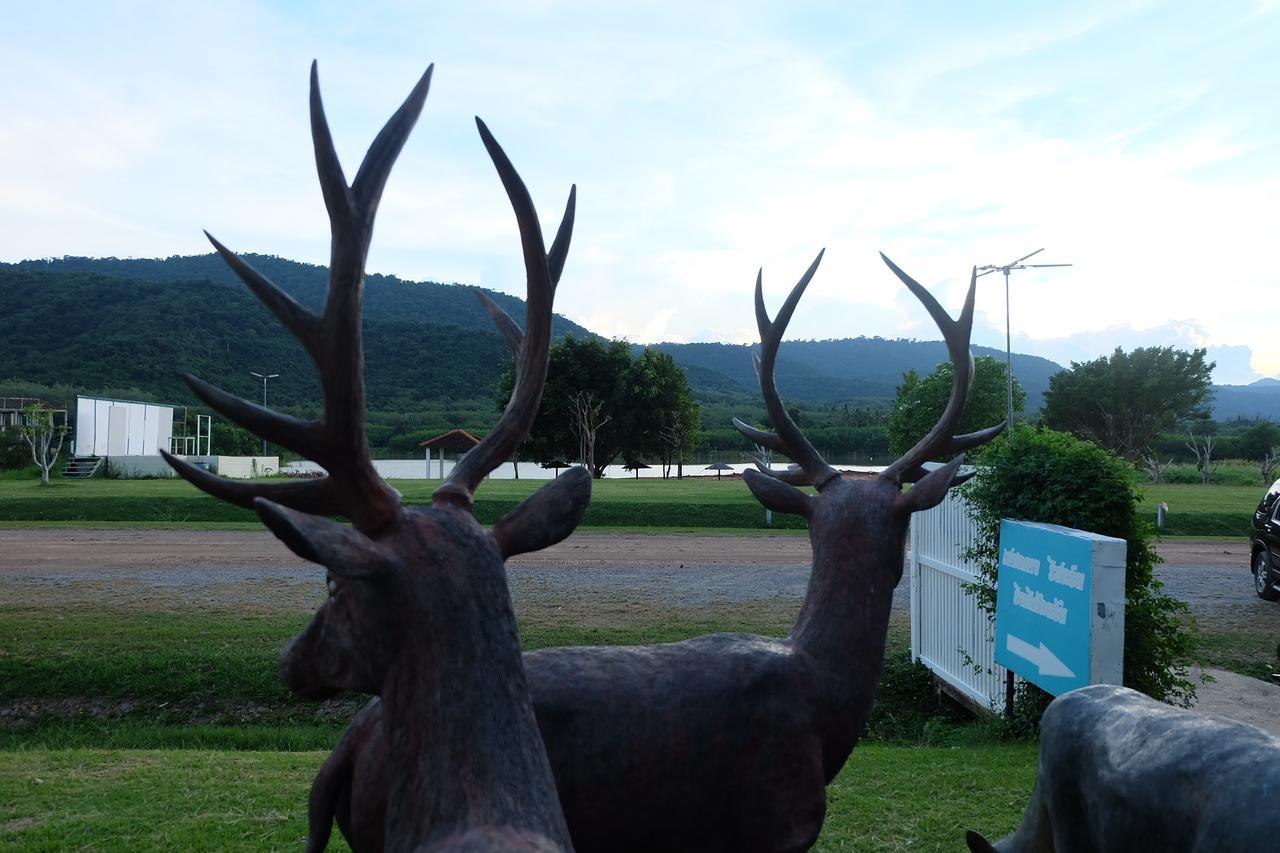 Samerdrow Khao Yai Mu Si Exteriör bild
