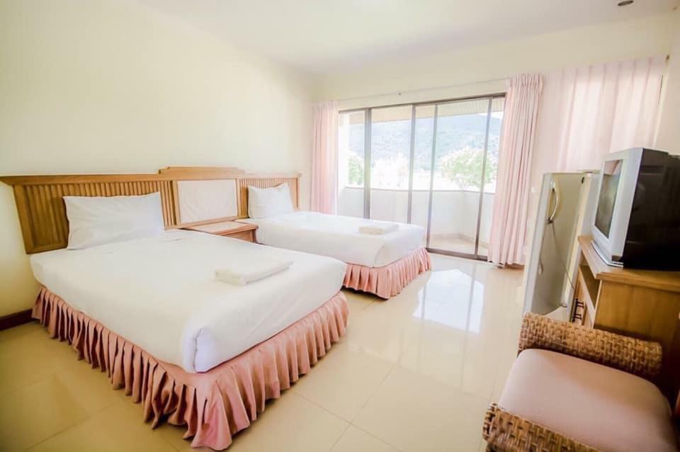 Samerdrow Khao Yai Mu Si Exteriör bild